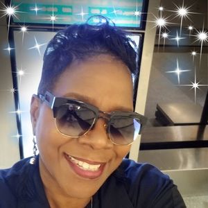 Meet your Posher, Beverly